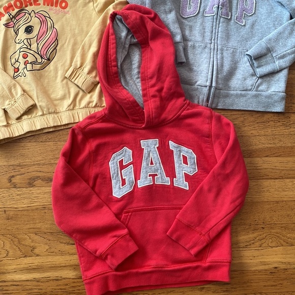 Little Girl Hoodie Sweater Bundle Size 5 - Picture 3 of 13